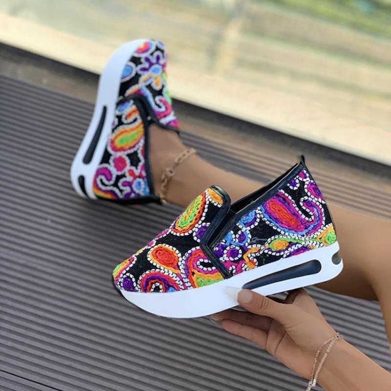 Women's fashion flat bottom inner height increase mesh yarn breathable casual single shoes support platform