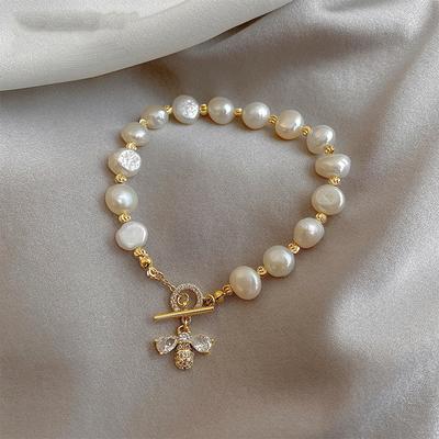 Elegant Baroque Natural Pearl String Bracelet For Woman Luxury Zircon Bee Pendant Bracelet Fashion Girl's Sweet Jewelry