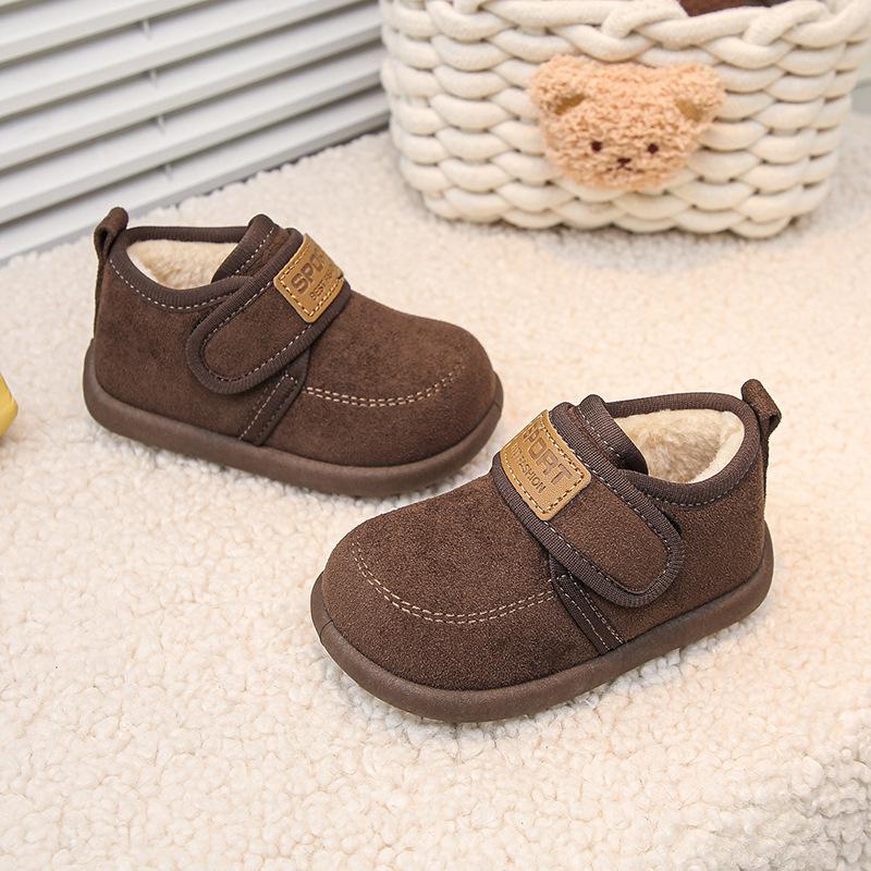 2025 Winter Kids' Plus Velvet Warm Cotton Shoes - Soft Sole Casual Shoes for Toddlers and Children.