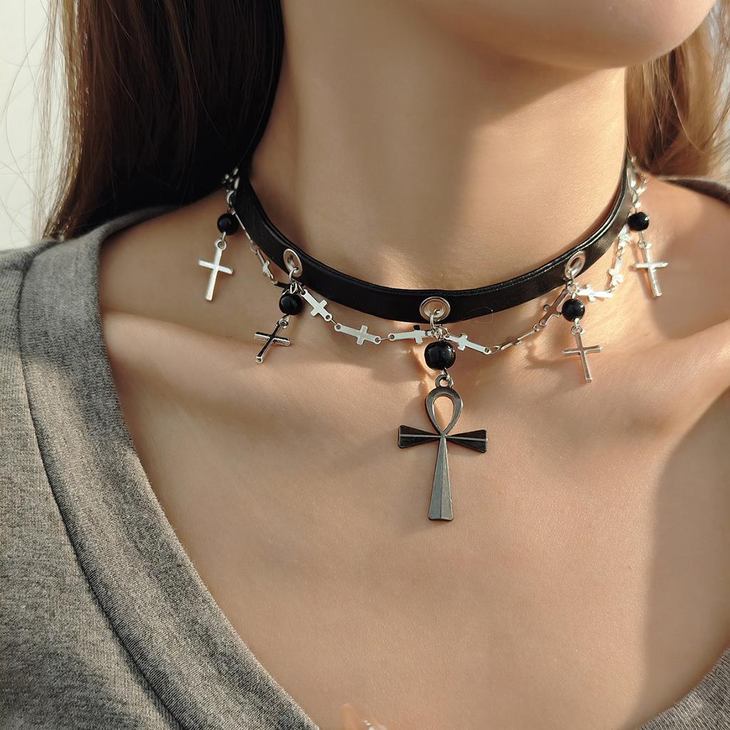 Goth Punk Black Cross Leather Collar Female Choker Yabi Culture Fashion Temperament Collarbone Chain