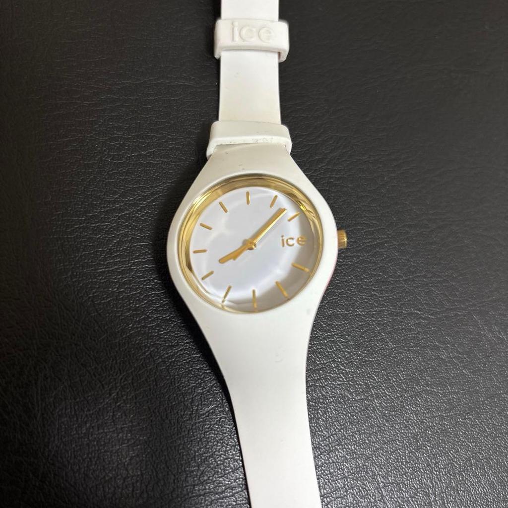 שעון יד Ice Watch Ice Ruler לבן-זהב קטן 007 229 משומש