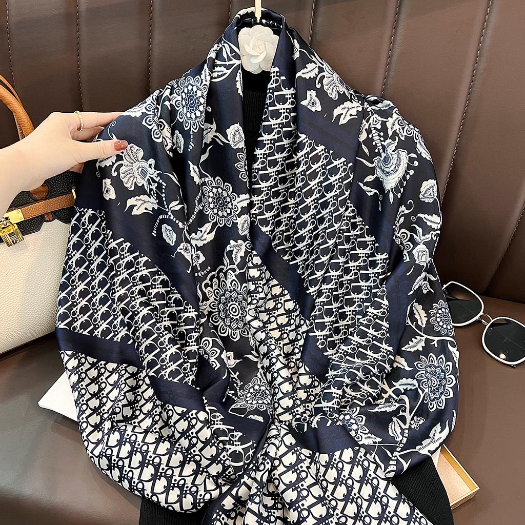 Summer new beautiful brocade long silk scarf spring and autumn Korean version fashion outer shawl office air-conditioned room to keep warm