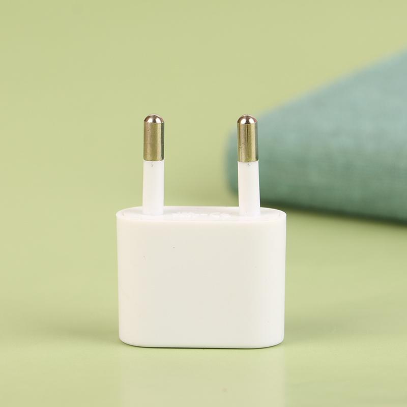 Evrensel ABD'den AB'ye Fiş 2 Soketli Giriş Pimi ABD'den Avrupa'ya Seyahat Duvar AC Elektrik Güç Şarj Cihazı Çıkışı Adaptör Dönüştürücü