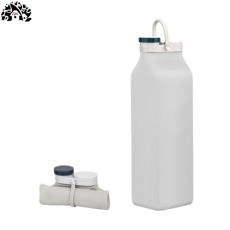Collapsible water bottle, BPA-free - 20oz collapsible water bottle, travel and sports water bottle, triple leak-proof, lightweight.