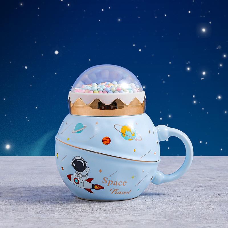 Cartoon Planet Mug with Spoon Landscape Cover Ceramic Mug Gift Astronaut Astronaut 401-500ml