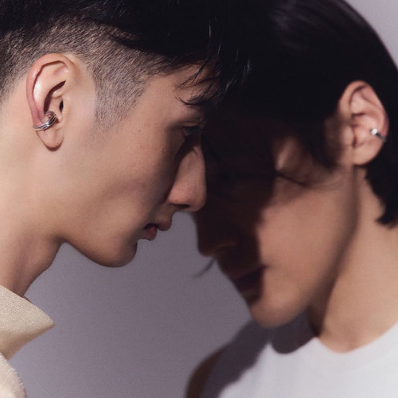 Hustad 231 LEAF SILVER EARCUFF_ 925 Silver Ear Cuff