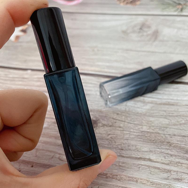 Premium Portable Perfume Decanter: High-End 10ml Glass Sample Spray Bottle with 5ml Sprayer