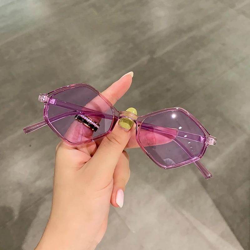 Okulary przeciwsłoneczne Damskie Przezroczyste Niebieskie Okulary przeciwsłoneczne Dla Mężczyzny Nieregularne Vintage Mała Oprawka Gogle UV400 Damskie