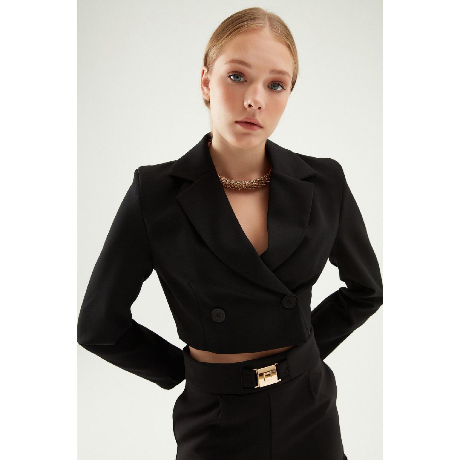 

Чорний двобортний укорочений піджак L Темно-синій