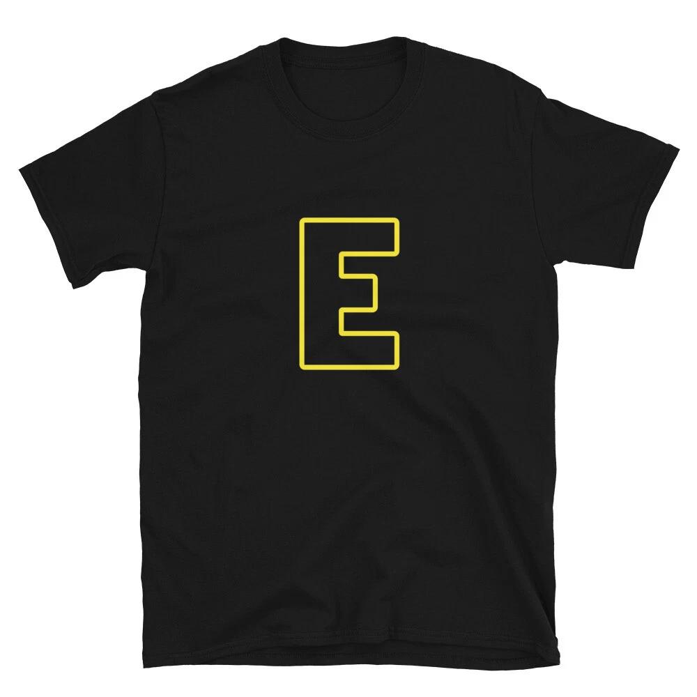 Letter E Yellow Bold Font Simple Black T-Shirt M
