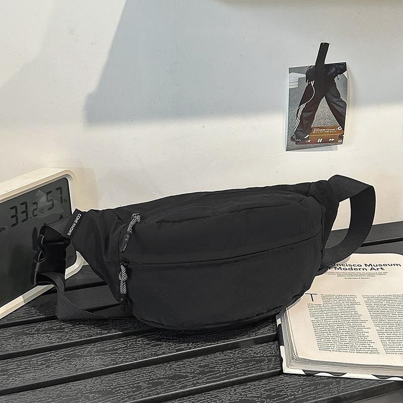 Summer New Niche Large-capacity Fanny Pack Men's Fashion Trend Casual Women's Personalized Breast Bag