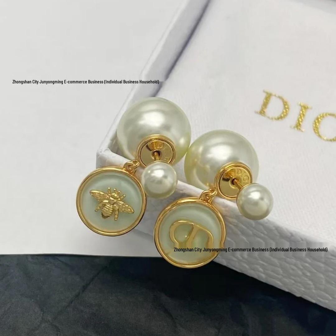 

Sweet Style Resin & Pearl Candy Stud Earrings for Women