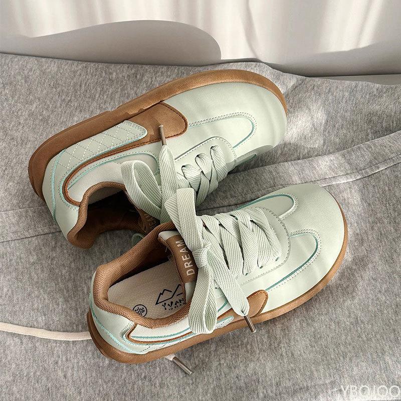 Thick Soled Retro Shoes for Women's Spring New Versatile Casual Lightweight Sports Board Shoes  Daily Comfortable Women's Shoes