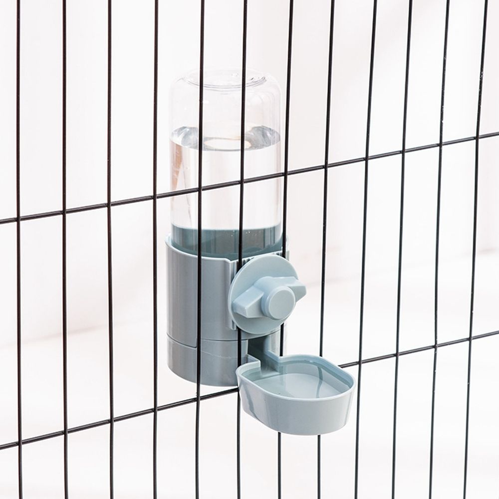 

Durable Plastic Dispenser Cage Hanging Water Bottle Pet Bowls Food Container Drinker Feeder Pet blue-Drinker