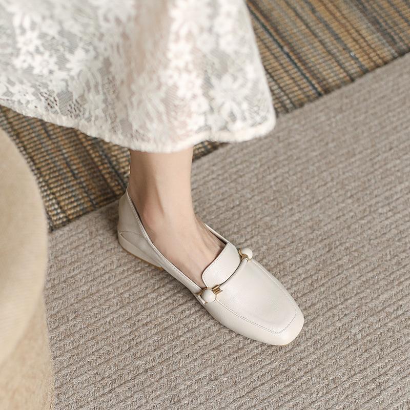 

Yuexinwang leather flat for Huizhou women s shoes Su Yinyin same small leather shoes square head versatile British style loafers women 40