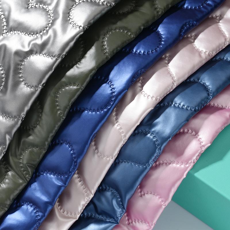 

Толстая мягкая стеганая искусственная кожа с тиснением в виде сердца искусственная искусственная кожа ткань для шитья мебели дивана автомобиля сумки DIY обивка