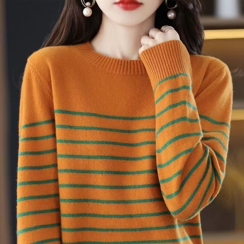 Autumn and Winter New Women's Warm O-neck Pullover Knitted Sweater Korean Fashion Long-sleeved Loose Thin Inner Top