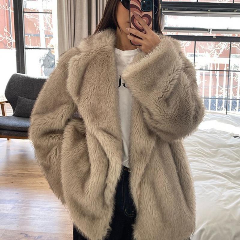 New Autumn and Winter Coat Women's Lazy Style Street Coat Loose European and American Plush Coat