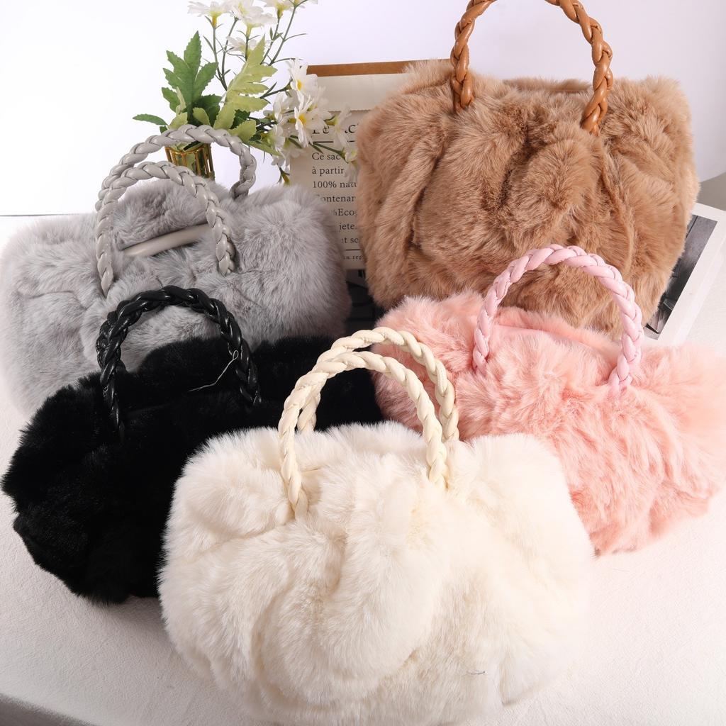 Autumn and winter new high-end pumpkin plush bag fashionable cloud bag versatile portable pleated bag