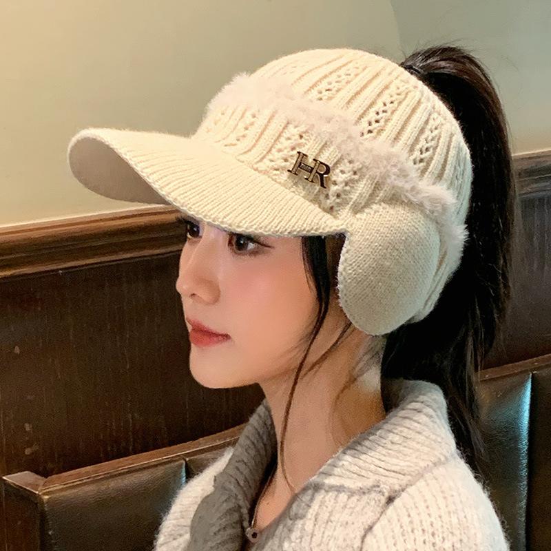 

Versatile Knitted Empty Top Hat Korean Letters Plus Velvet Hat for Women Outdoor Cycling Windproof and Warm Ear Protection Hat New One Size