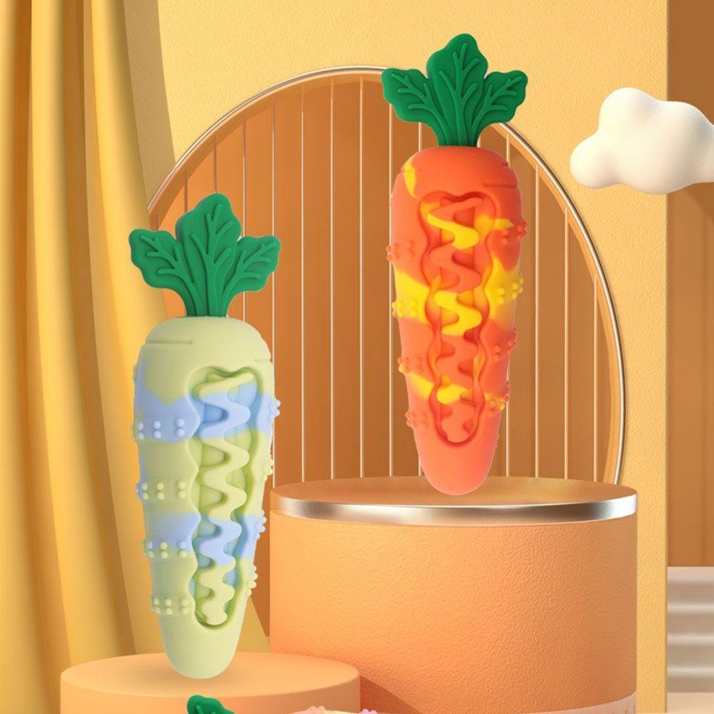 Interactive Carrot Sound Chewing Toy Bite-resistance Teeth Grinding Pet Chew Toy Carrot Shape Silicone Material