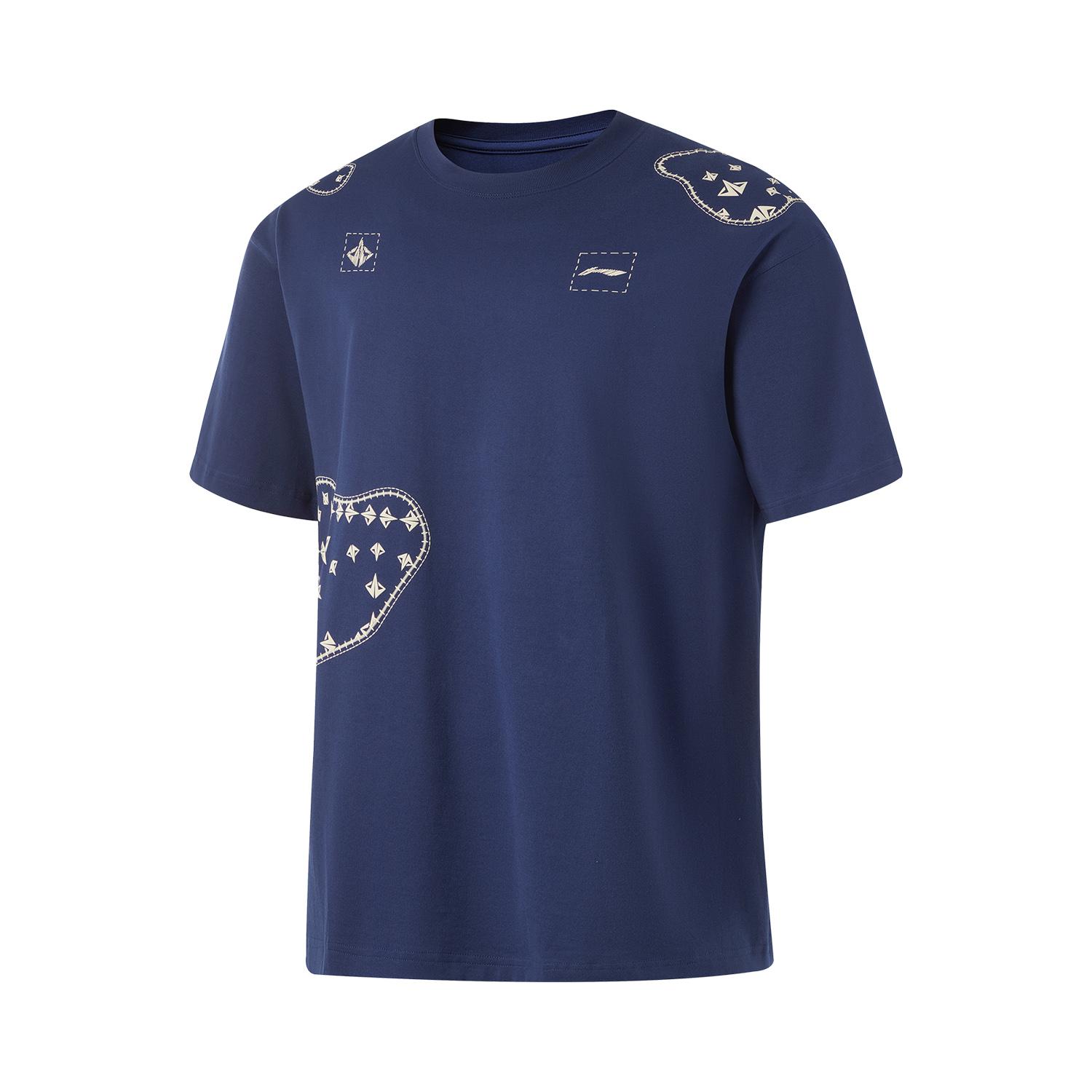 

Li Ning Профессиональная баскетбольная серия Футболка с принтом, с круглым вырезом, удобная, универсальная, дышащая, свободного кроя, с коротким рукавом, мужская футболка, темно-синяя AHSUB95-1 XL