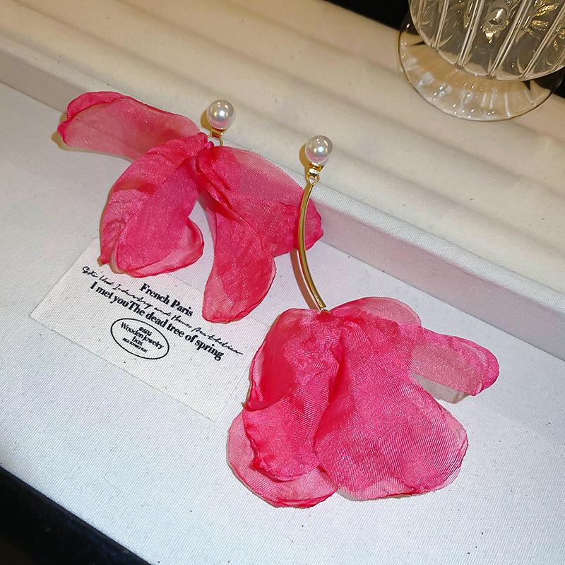 Ankola red oil dripping love earrings new Hong Kong style retro ear buckles autumn and winter earrings autumn and winter