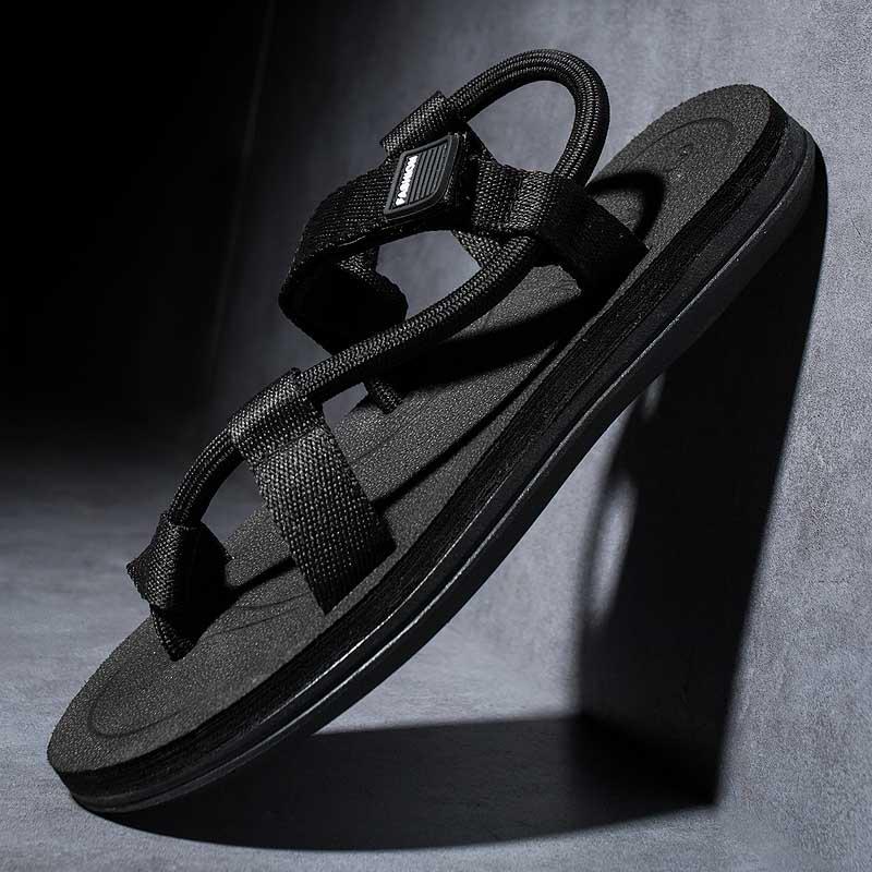 Erkek Sandalet Çift Modeli Rahat Terlik Trend Düz Sandalet Aşınmaya dayanıklı Flip Flop Rahat plaj ayakkabısı Moda Yaz