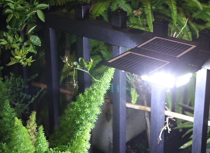Solar Light Outdoor 190 LEDS Motion Sensor Lamp 3 Mode Clip On Flood Light Solar Security Light Waterproof for Patio Yard Garage