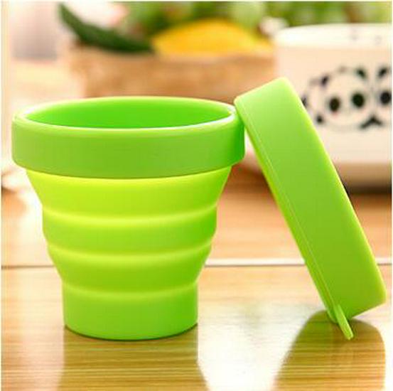 High-Temperature Resistant Silicone Folding Cup with Lid - Candy Color, Portable for Travel and Sports