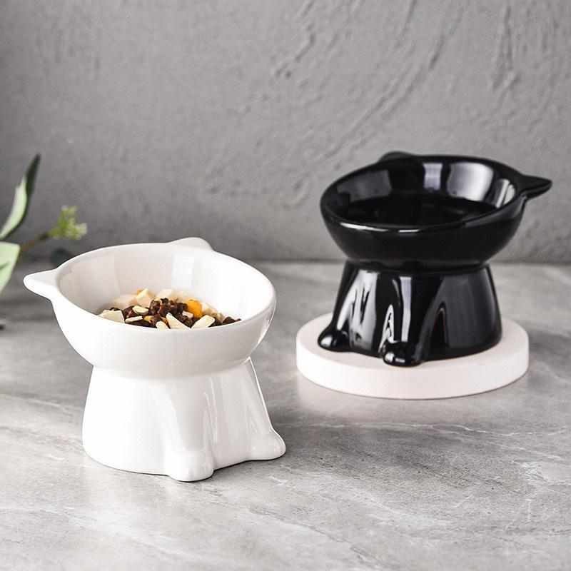 Elevated Non-Tip Cat Bowl with Slanted Opening for Neck Protection and Black Chin Prevention