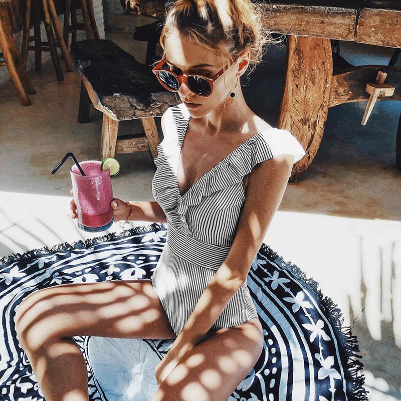 Xinhaohui Strój kąpielowy jednoczęściowy trójkątny z odkrytymi plecami w stylu vintage - Dostępny w 8 kolorach
