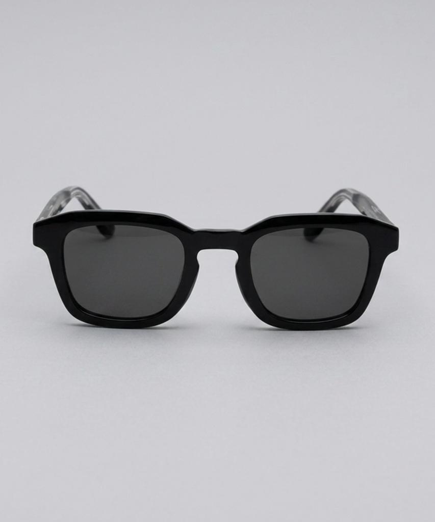 Tukyubeu Modern Crown Panto Sunglasses(Black)