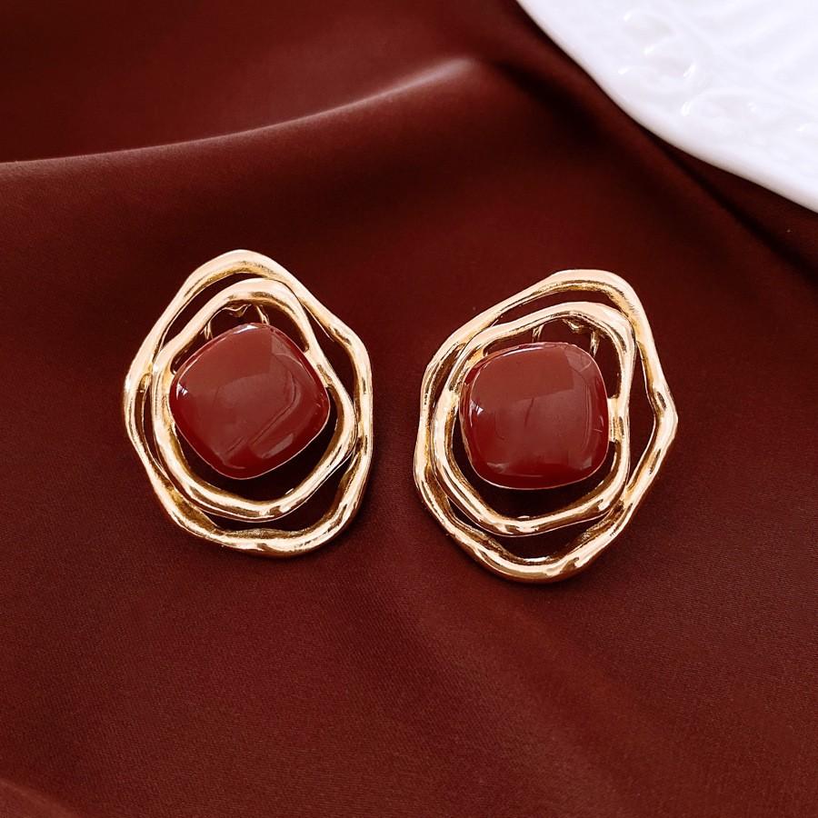 Silver Needle Diamond Oval Pendant Fringed Earrings Medieval Vintage Court Style Stud Earrings Light Luxury Retro Earrings
