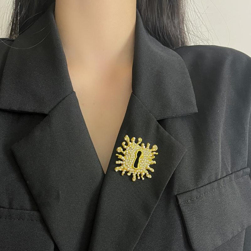 Collana con Ciondolo Lucchetto Metallico Esagerato Collana da Vacanza Anello Orecchino Spilla Per Donna Collana a Catena per Maglione Accessori Regali