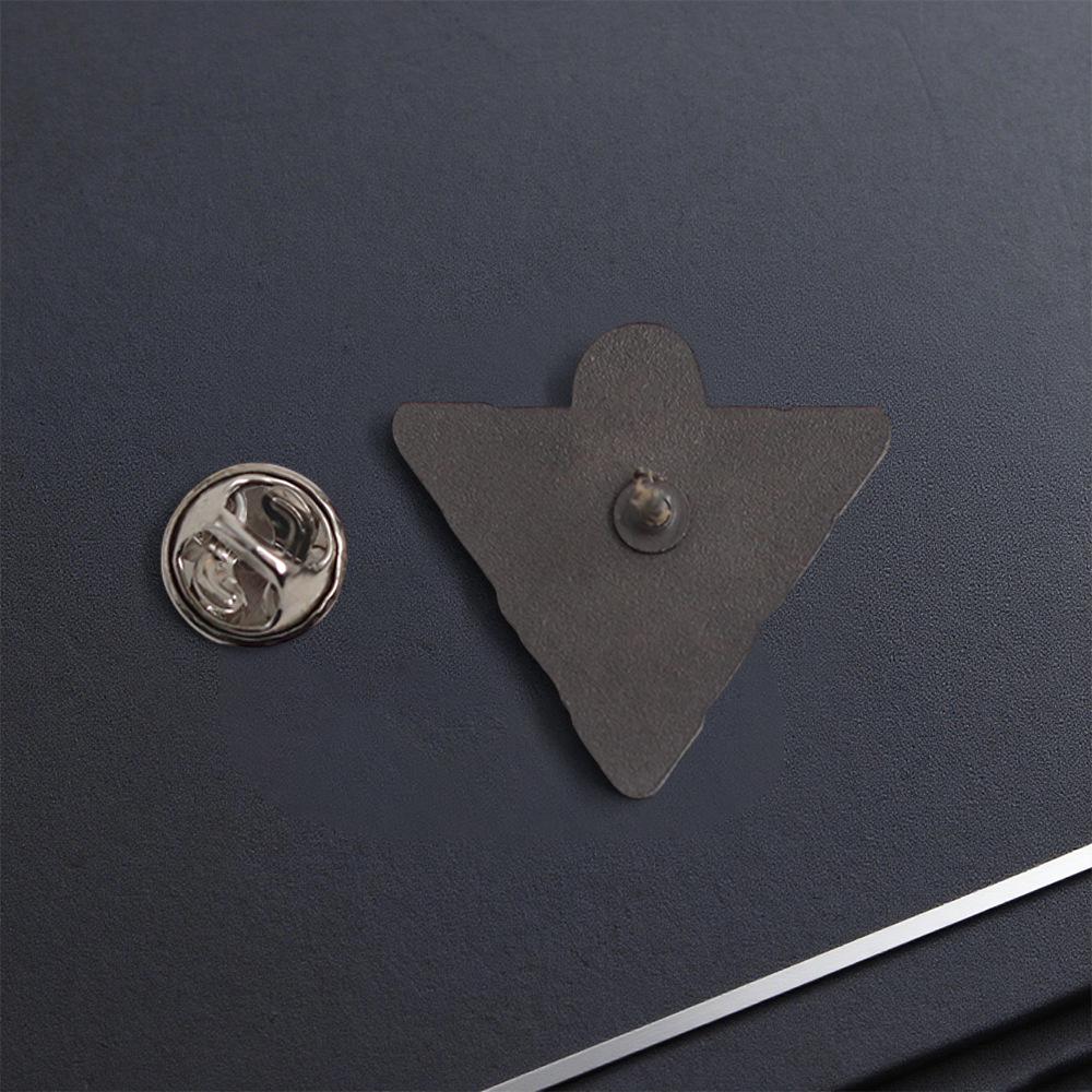 Yu-Gi-Oh! Millennium Puzzle Brooch: Pyramid-Shaped Metal Jigsaw Pin Accessory