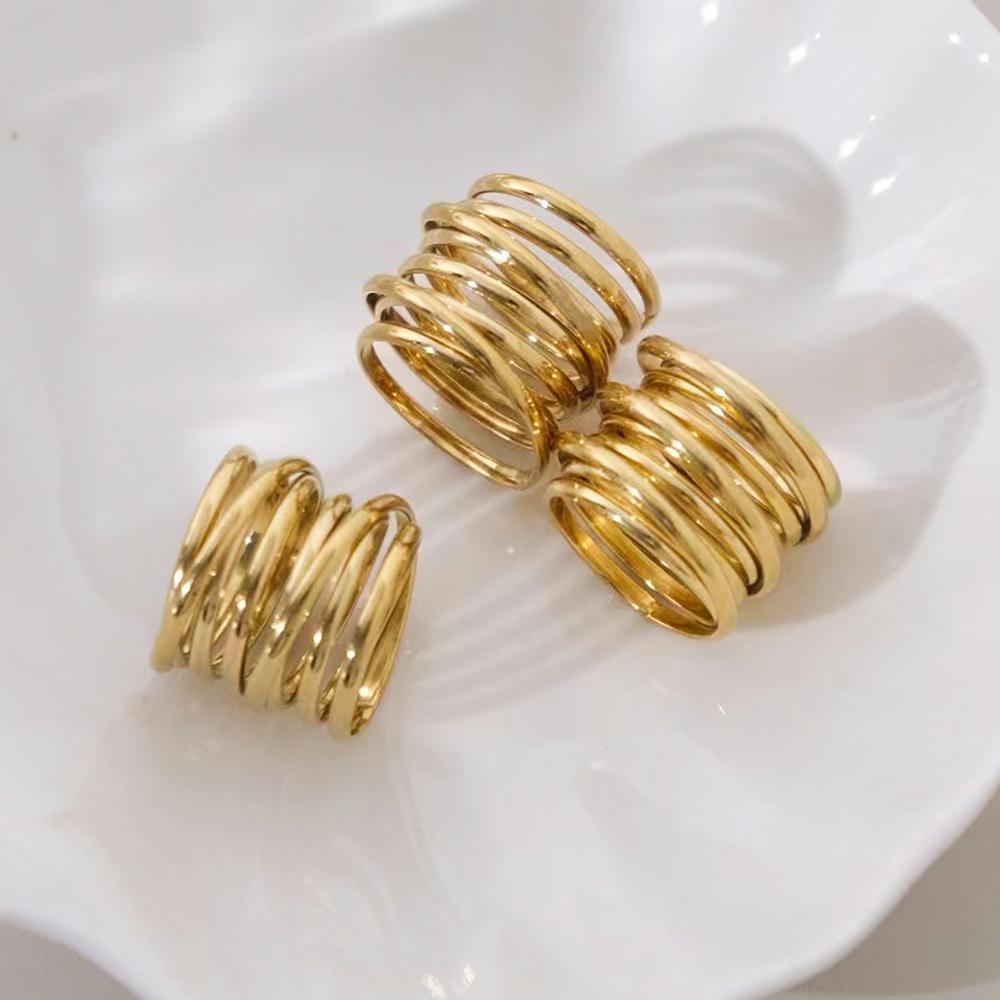 

1pc Fashion Hip Hop Style Ring Stainless Steel 14k Gold Plated For Men And Women Match Daily Outfits Accessory Chic Finger Ring 6