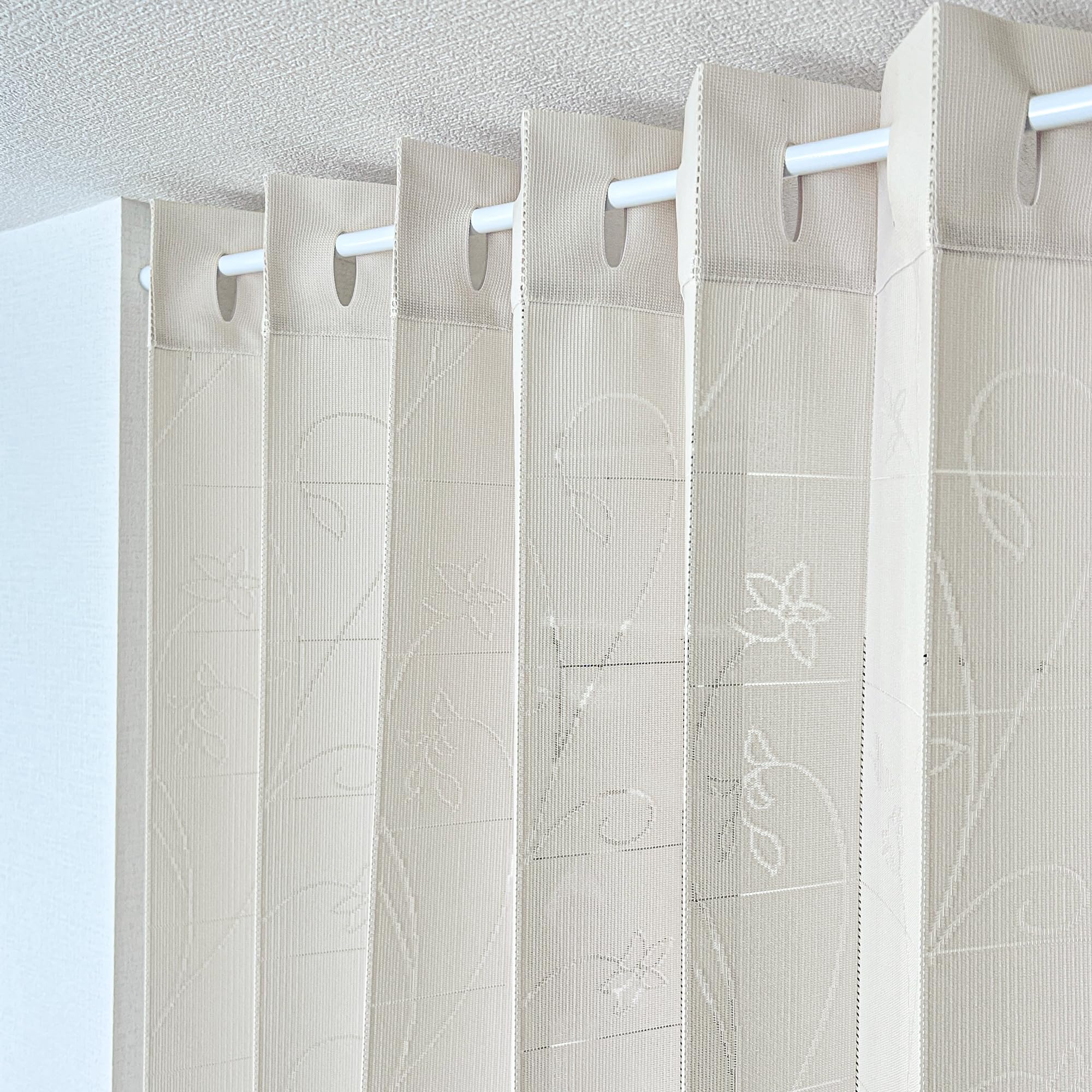 

interior Flora Accordion 250cm x 150cm x Room Divider Floral Long Tension and Privacy Curtain for Living Heat Made in Ivory W-style Curtain, 250cm, слонова кістка