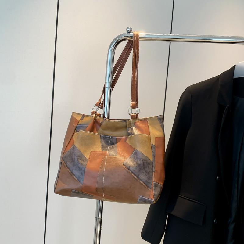 

Лоскутная искусственная кожа повседневные сумки-тоут для женщин большой емкости для поездок на работу сумка через плечо женские сумки для путешествий и покупок 31x28x11cm