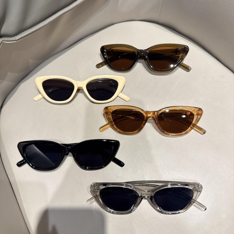 European Ins Style Cat Eye Small Frame Sunglasses Unisex UV Protection High Appearance Fashion Streetwear Celebrity Trendy Sun Glasses Shades