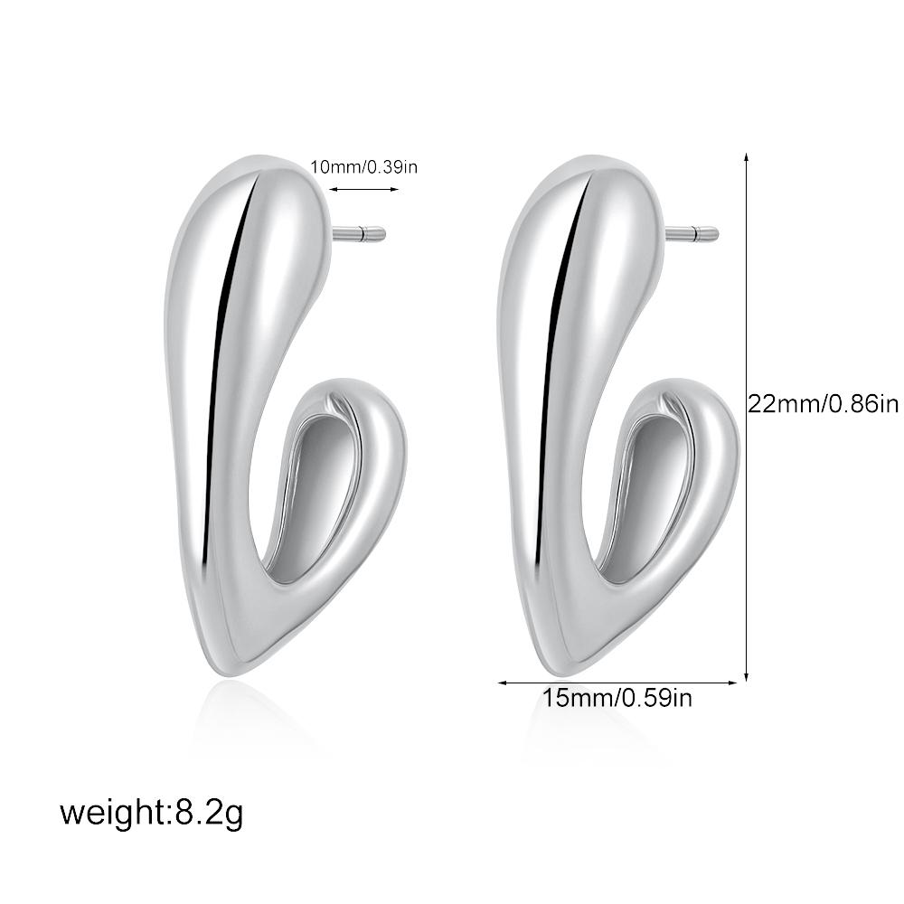 Fashion Glossy Love Heart Shaped Opening Hoop Earrings Minimalist Stylish Geometric Huggie Ear Buckle 18K Gold Plated Zircon