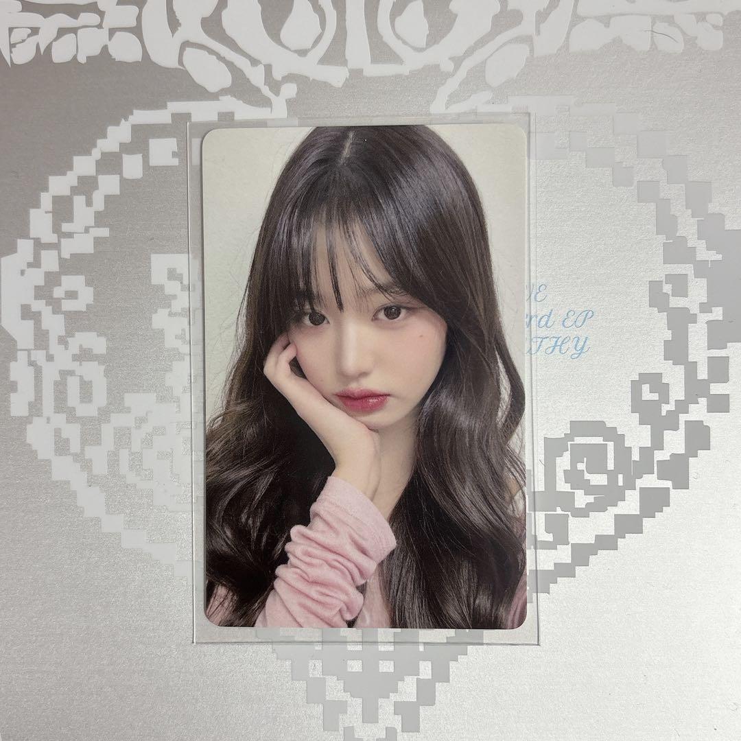 

[USED] ive china empathy chinese yizhiyu wonyoung trading card