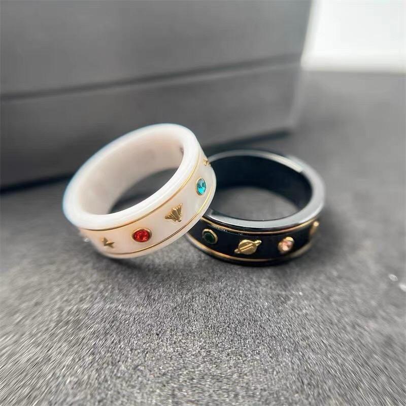 2023 Vintage Popular Brand Vintage Women's Rings Luxury Jewelry for Women Designer Rings Fine Quality Fashion Classic Rings