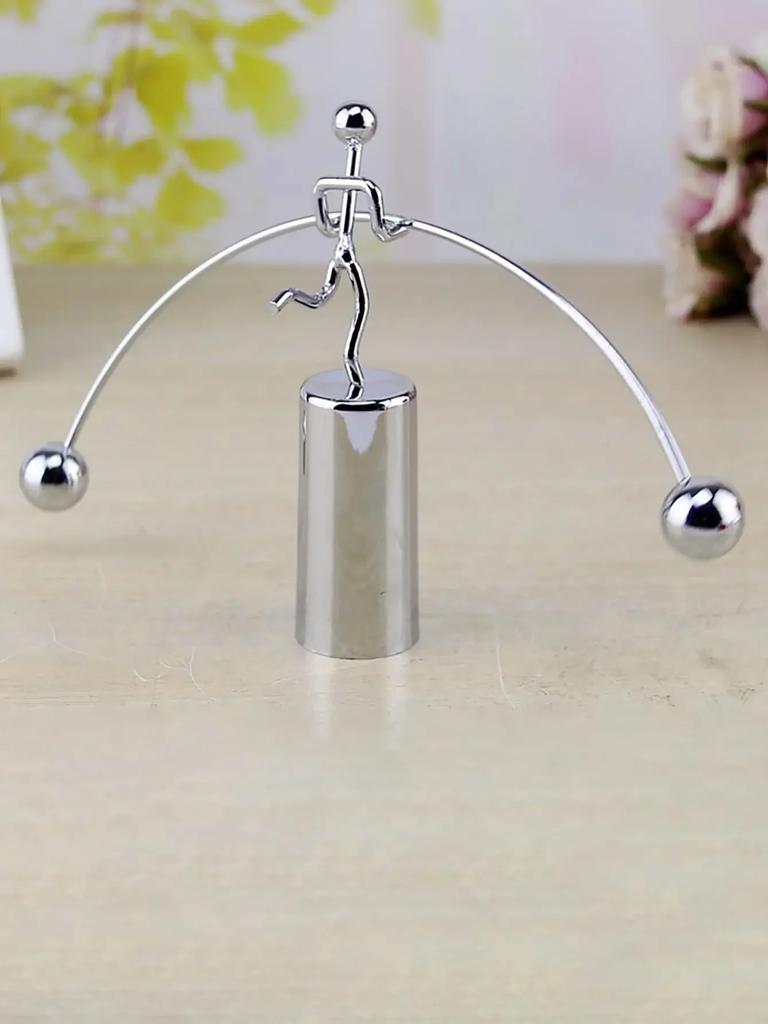 1pc-Steel Balanced Weightlifting Art Decompression Home Office Accessories Balance Ball Swinging Weightlifting Little Iron Man