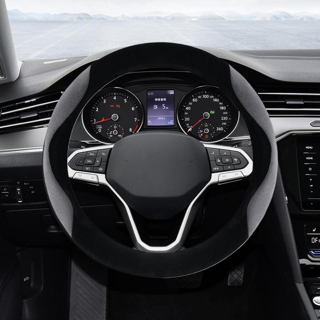 Steering Wheel Cover Anti-Slip Cute Comfortable Thermal Plush Automotive Steering Wheel Cover For Protection Maintenance Care