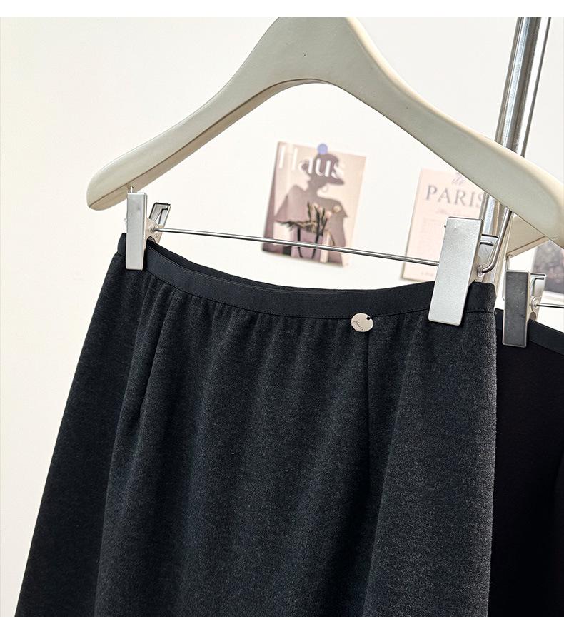 Korean Style Elastic Waist Sports Skirt - Back Slit, High Waist, Thick Woolen for Autumn/Winter