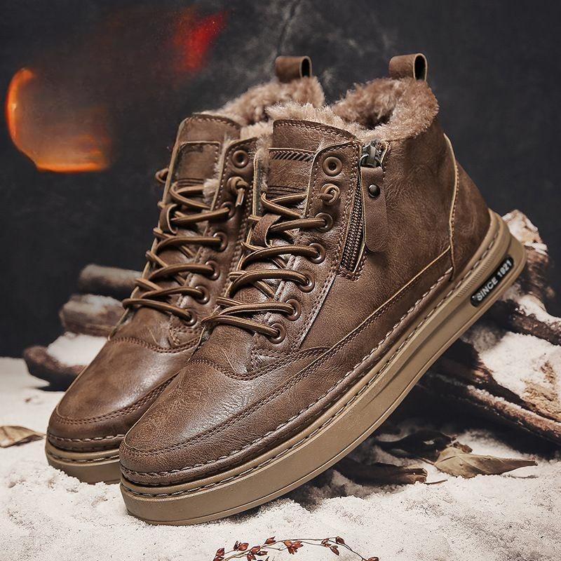 Snow Boots for Men, High-top Fleece-lined Warm Thickened Genuine Leather and Fur Integrated Waterproof Anti-slip Cotton Boots.