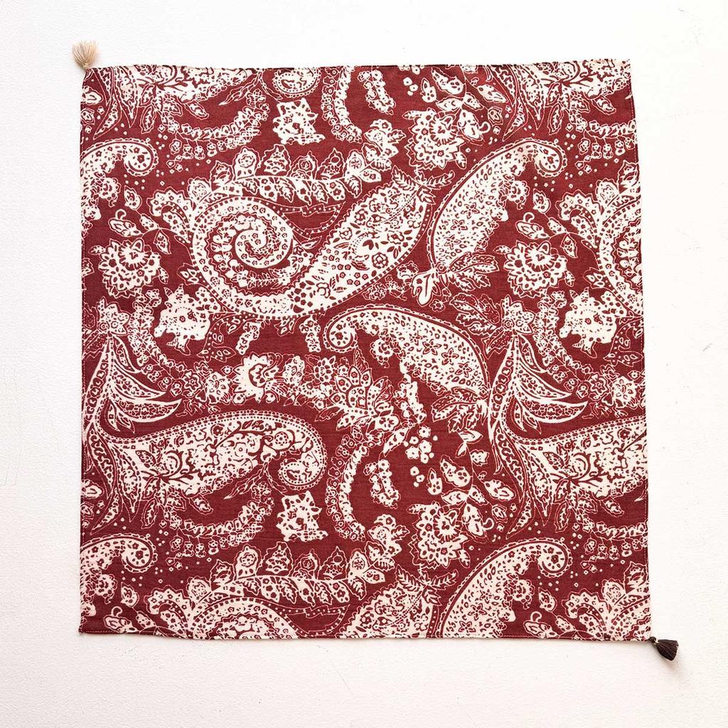 1116 Spring and Summer New Versatile Retro Paisley Cashew Flower Pendant Medium Square Towel Women's Neck Multi-functional Decoration