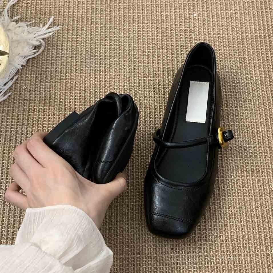 Silver single shoes women's 2025 new spring and autumn retro small leather shoes women's flat-soled soft leather grandma shoes Mary Jane shoes