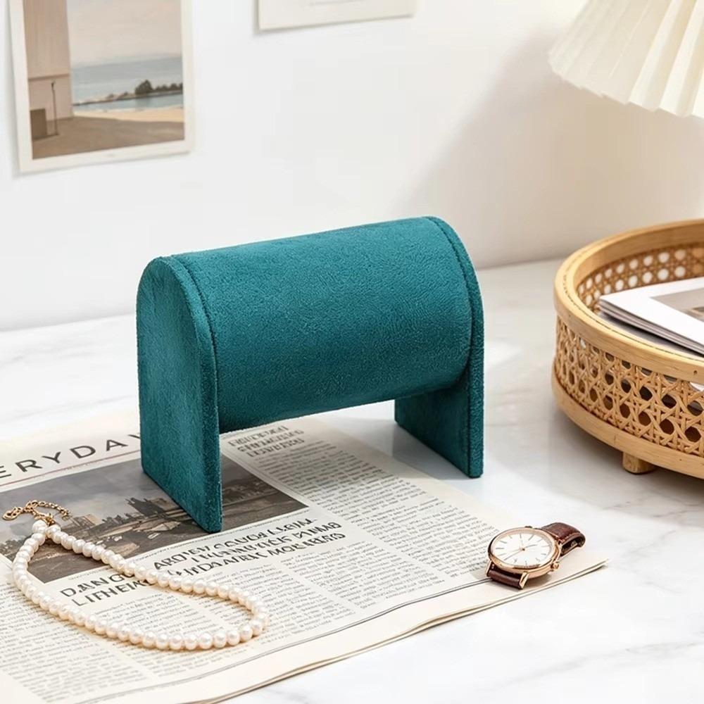 Small Pillow Shape Jewelry Display Stand Leather Headband Necklace Display Props  Accessory Storage